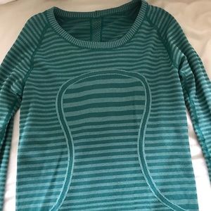 Lululemon swiftly size 6